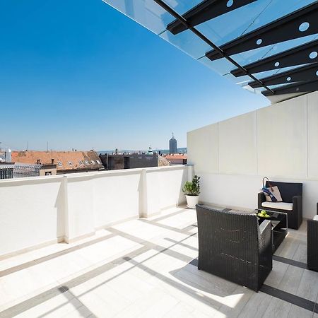 Basco Apartments Knez Mihailova Belgrad Zimmer foto